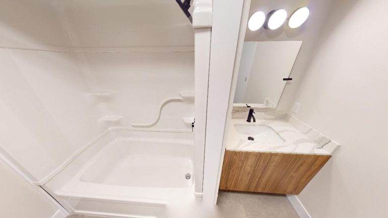 1027 South Park Street Apartment 13 11292023 203316