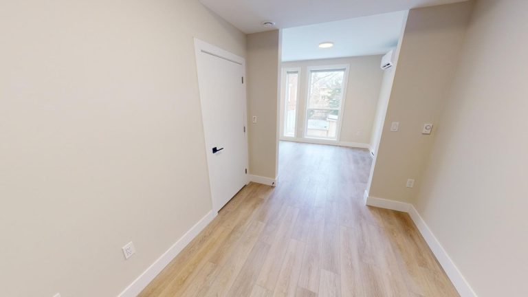 1027 South Park Street Apartment 14 01292024 171643