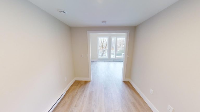 1027 South Park Street Apartment 16 01292024 172758