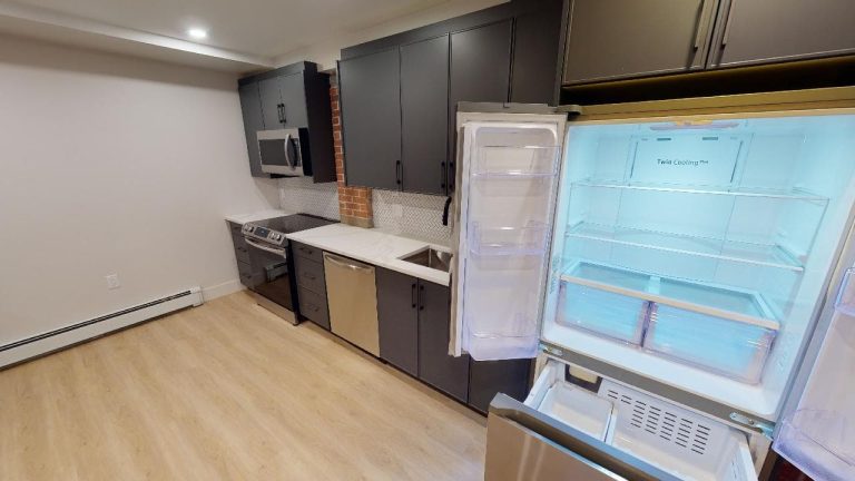 1029 South Park St 2 01142022 130206