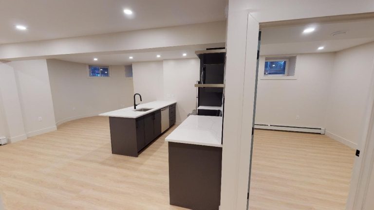 1029 South Park Street Apartment 1 12302021 202654