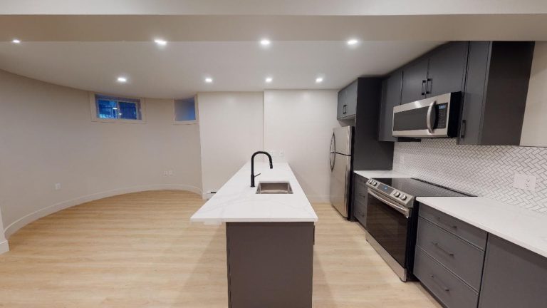 1029 South Park Street Apartment 1 12302021 203446