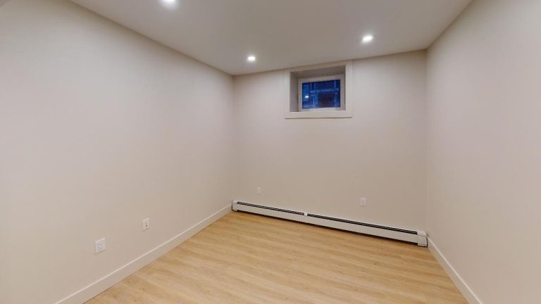 1029 South Park Street Apartment 1 Unfurnished