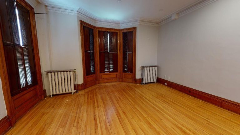 1029 South Park Street Apartment 4 05272022 100310
