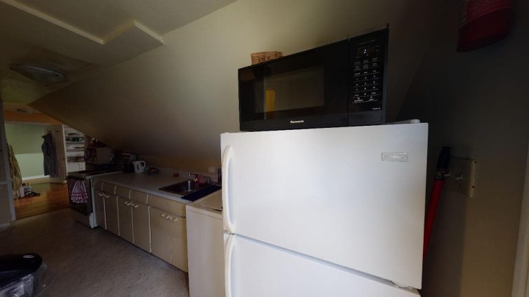 1106 3 Kitchen
