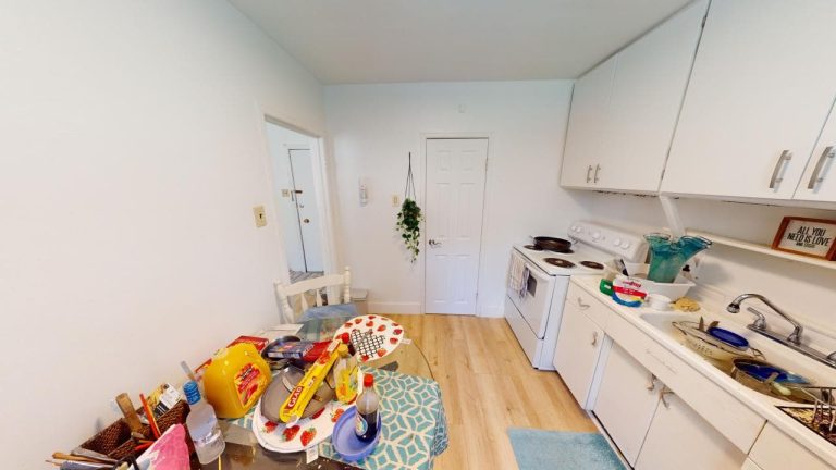 1143 Queen Street Apartment 14 07222024 111142