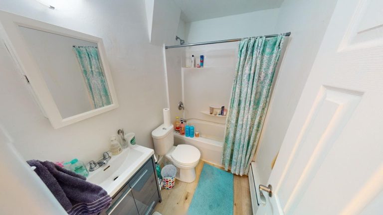 1143 Queen Street Apartment 14 07222024 111211