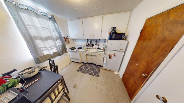 1143 Queen Street Apartment 15 02272023 150005