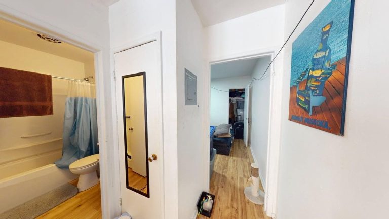 1143 Queen Street Apartment 16 06042025 163523