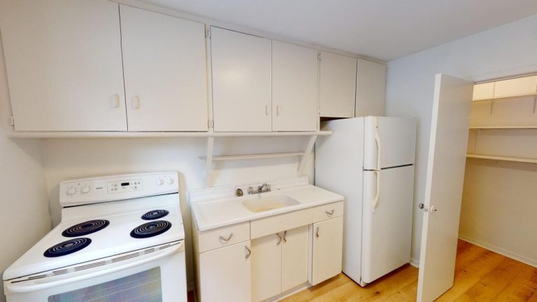 1143 Queen Street Apartment 22 06172024 123704