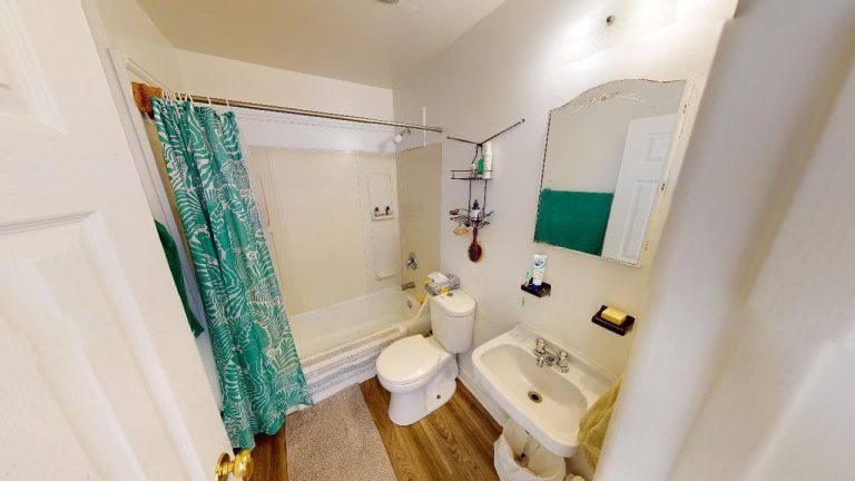 3103 Connaught Avenue Apartment 10 09202022 140550