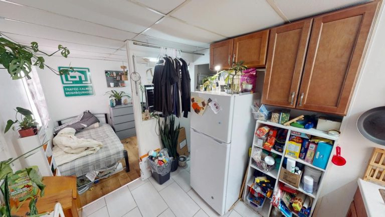 3127 Stanford Street Apartment 7 04012025 101752
