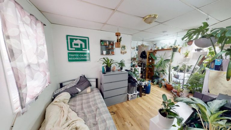 3127 Stanford Street Apartment 7 04012025 101825