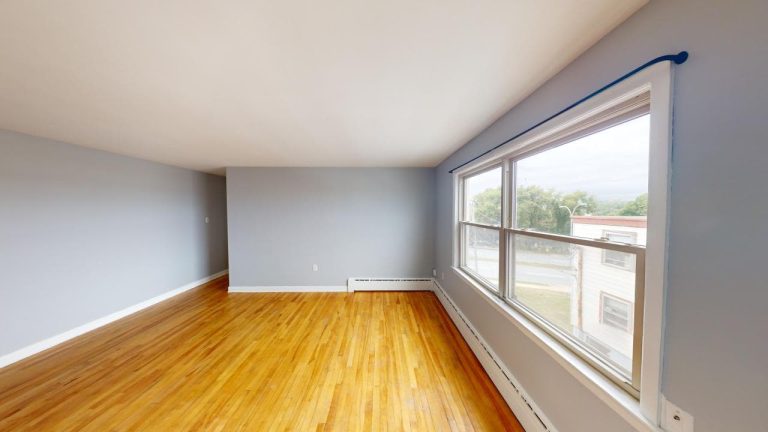 3699 Windsor Street Apartment 10 09012024 181921