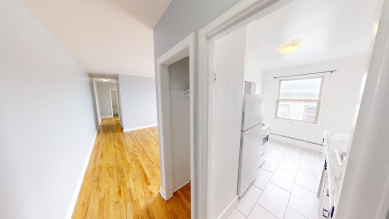 3699 Windsor Street Apartment 10 09012024 181950