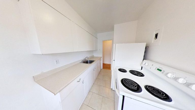 3699 Windsor Street Apartment 12 07312021 155514