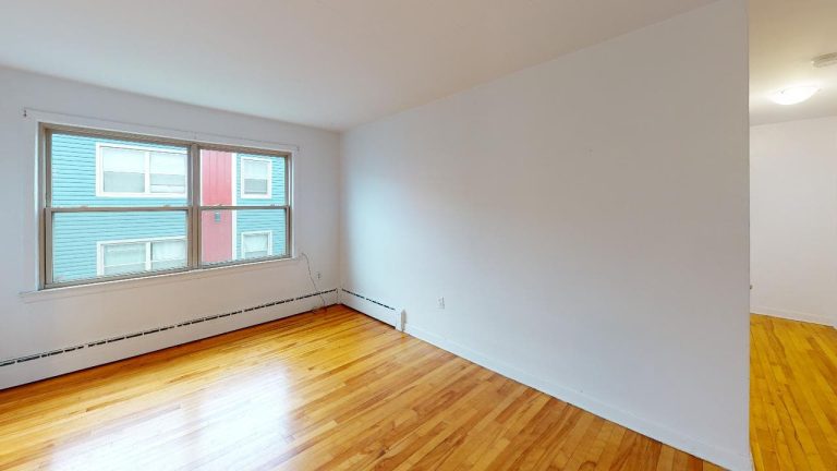 3699 Windsor Street Apartment 9 Photo 2