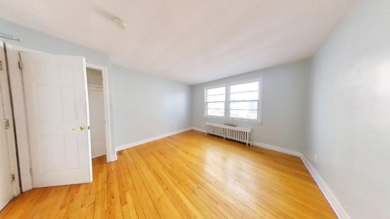 5670 Inglis Street Apartment 10 07312021 160232