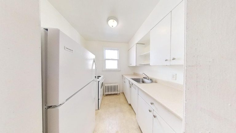 5670 Inglis Street Apartment 10 07312021 160242