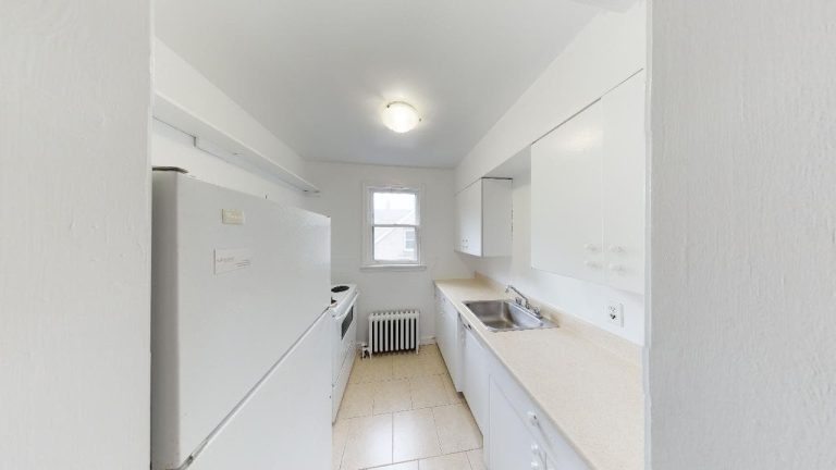 5670 Inglis Street Apartment 12 07312021 160422