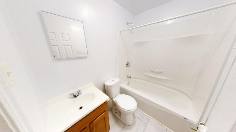 5670 Inglis Street Apartment 6 01242024 123621