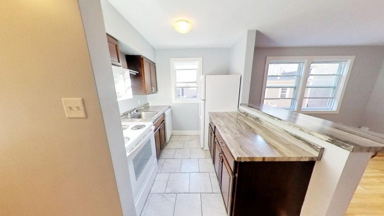 5670 Inglis Street Apartment 7 07302021 152135
