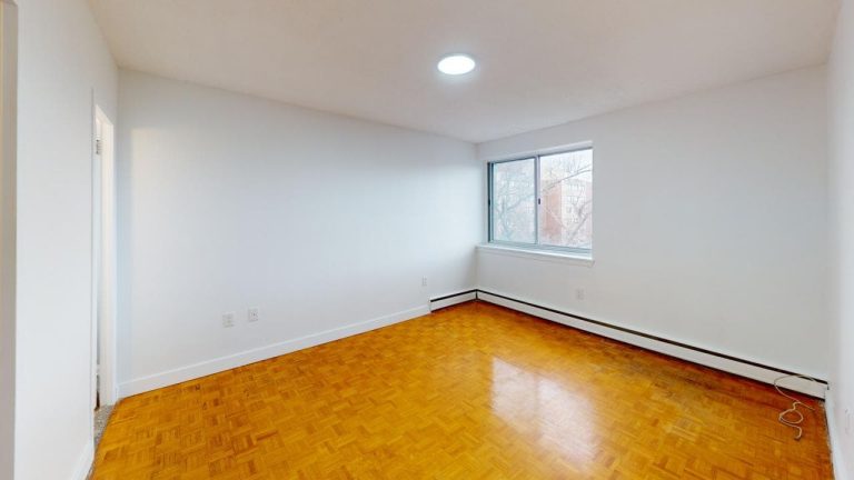 5713 Victoria Rd 605 Bedroom 1