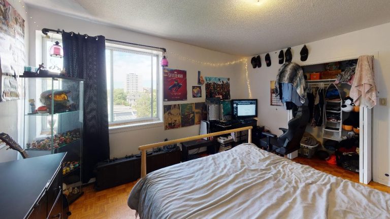 5713 Victoria Rd Apt 602 Bedroom(2)
