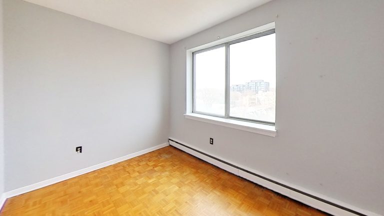 5713 Victoria Road APT 706 Unfurnished(4)