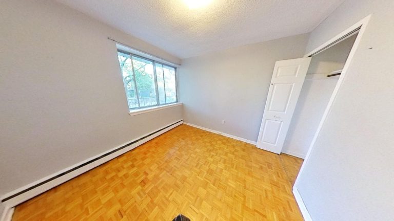 5713 Victoria Road Apartment 205 05192022 190745