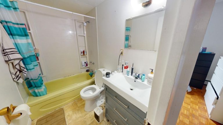 5713 Victoria Road Apartment 206 07222024 104211