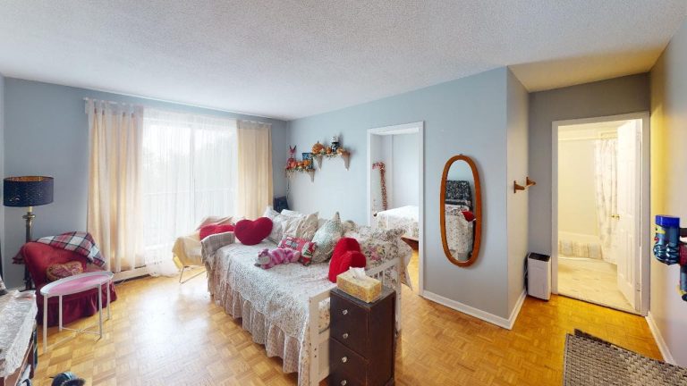 5713 Victoria Road Apartment 601 Bedroom(1)