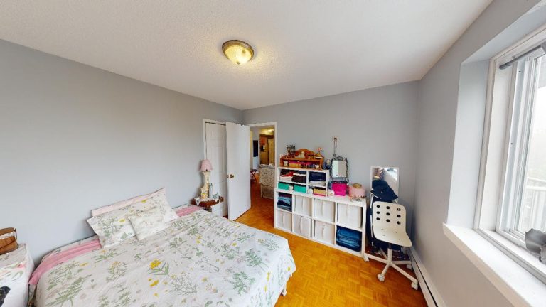 5713 Victoria Road Apartment 601 Bedroom