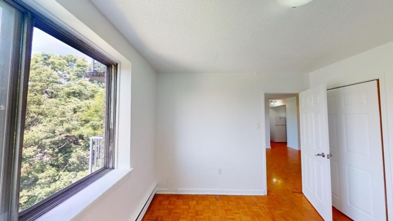 5713 Victoria Road Apartment 607 07222024 111558