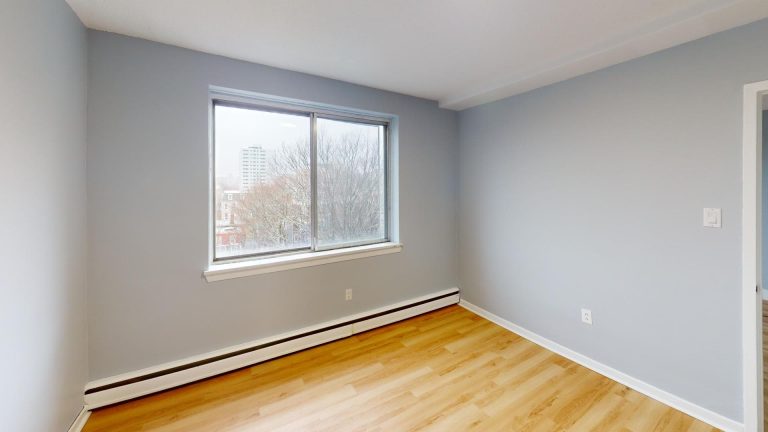 5713 Victoria Road Apartment 707 Bedroom 1