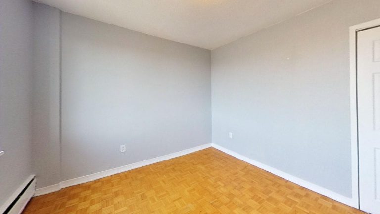 5713 Victoria Road Apartment 801 Unfurnished(2)
