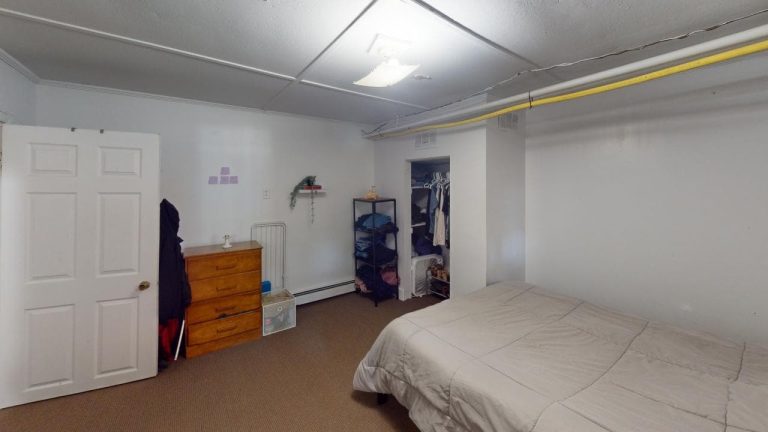 5714 South Street Apartment 1 Bedroom