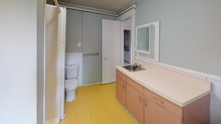 5714 South Street Apartment 5 Photo 1