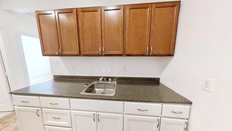 5720 South Street Apartment 5 06202024 152958