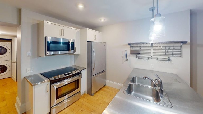 5722 Inglis Street Suite 2 Kitchen