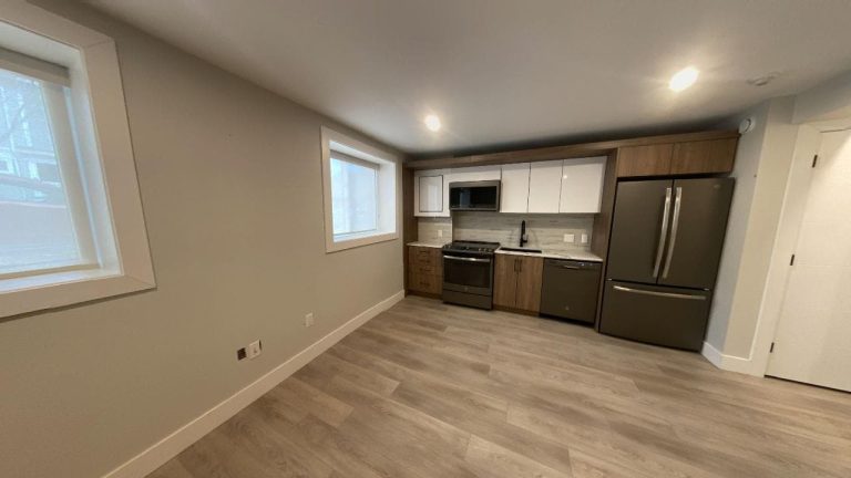 5726 Inglis Street Suite 101 04202022 162429