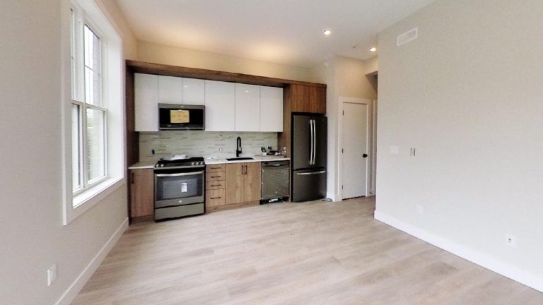 5726 Inglis Street Suite 301 Kitchen