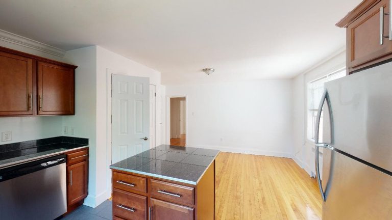 6056 South St Apt 8 06212021 101815