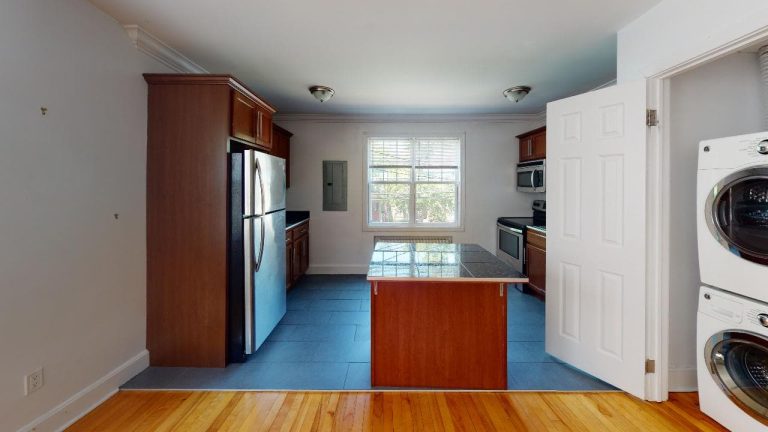 6056 South St Apt 8 Kitchen