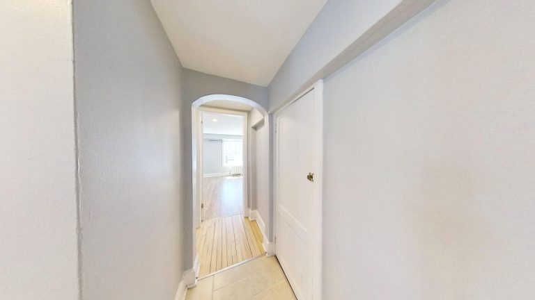 6056 South Street Apartment 1 09182024 113900
