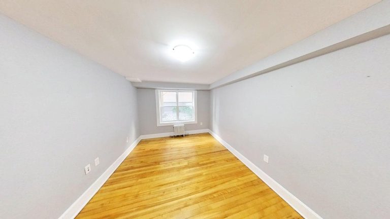 6056 South Street Apartment 2 09182024 114116