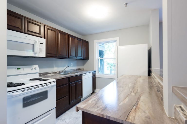 6059 7 Kitchen