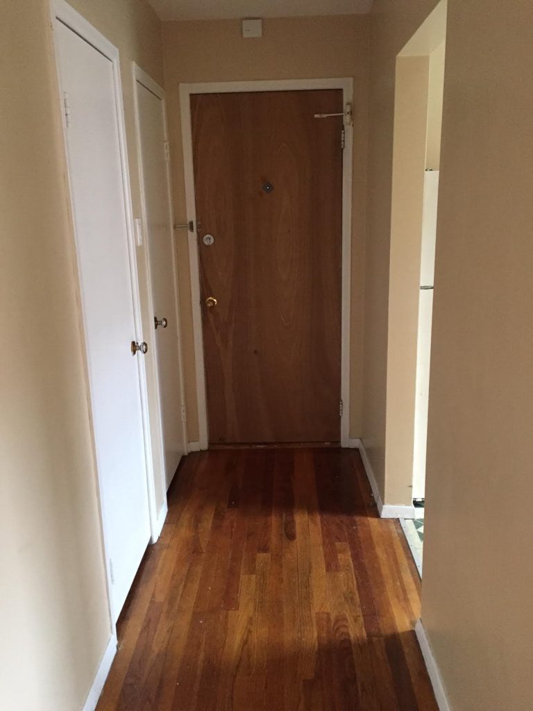 6059 9 Hallway