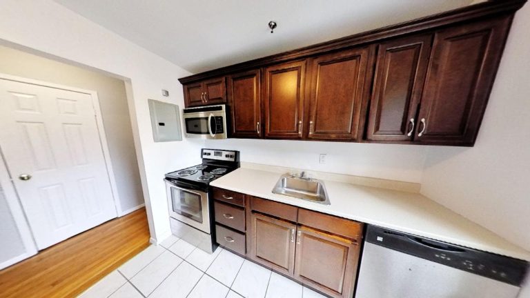 6059 Shirley Street Apartment 12 07312021 160720