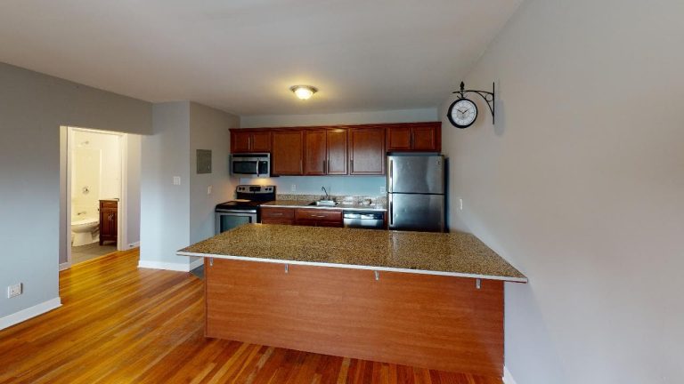 6060 South Kitchen